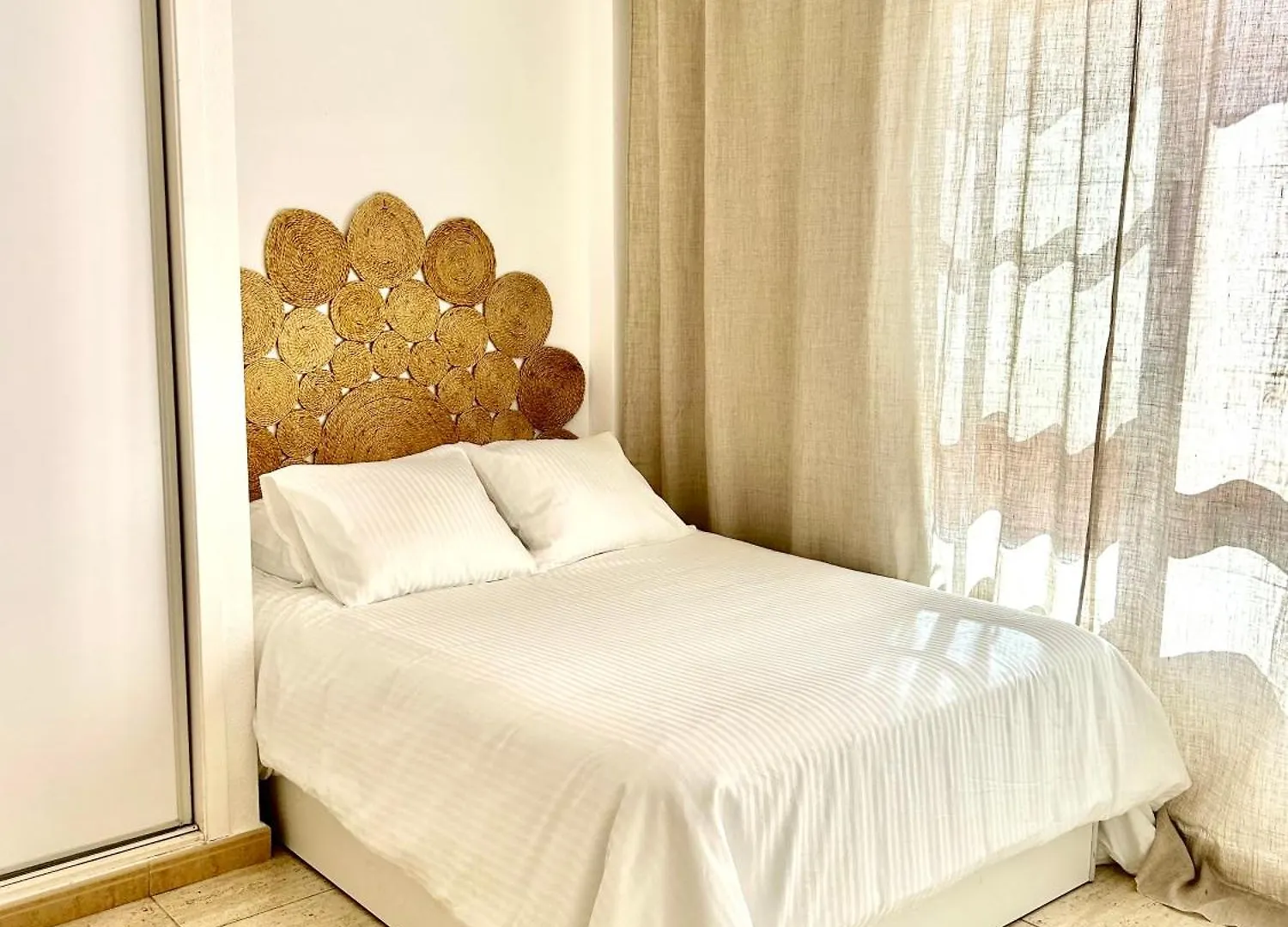2 Bdr Cozy Ap In קיאו סלבאחה